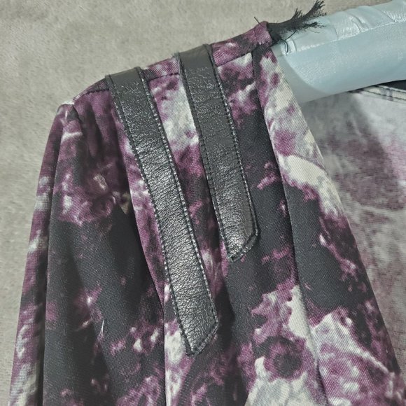 Simply Vera Multi-colored Long Sleeved Draped Top Purple and Black Size M - Picture 6 of 12